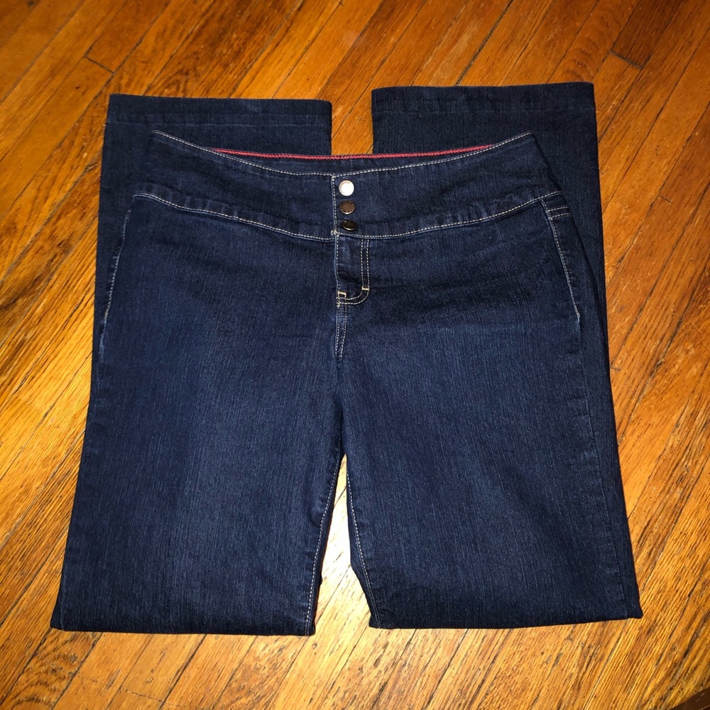 Tommy Hilfiger Jeans‎